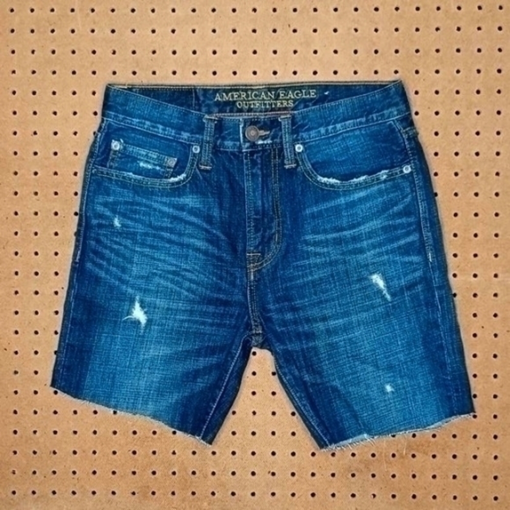 American Eagle mens dark wash distressed cutoff jean shorts 28 EUC